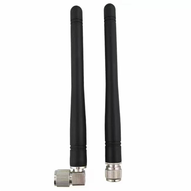 Gummi-Antenne, 3 g, SMA-Stecker, zum Verkauf, Asien, 2 dBi, 5 dBi